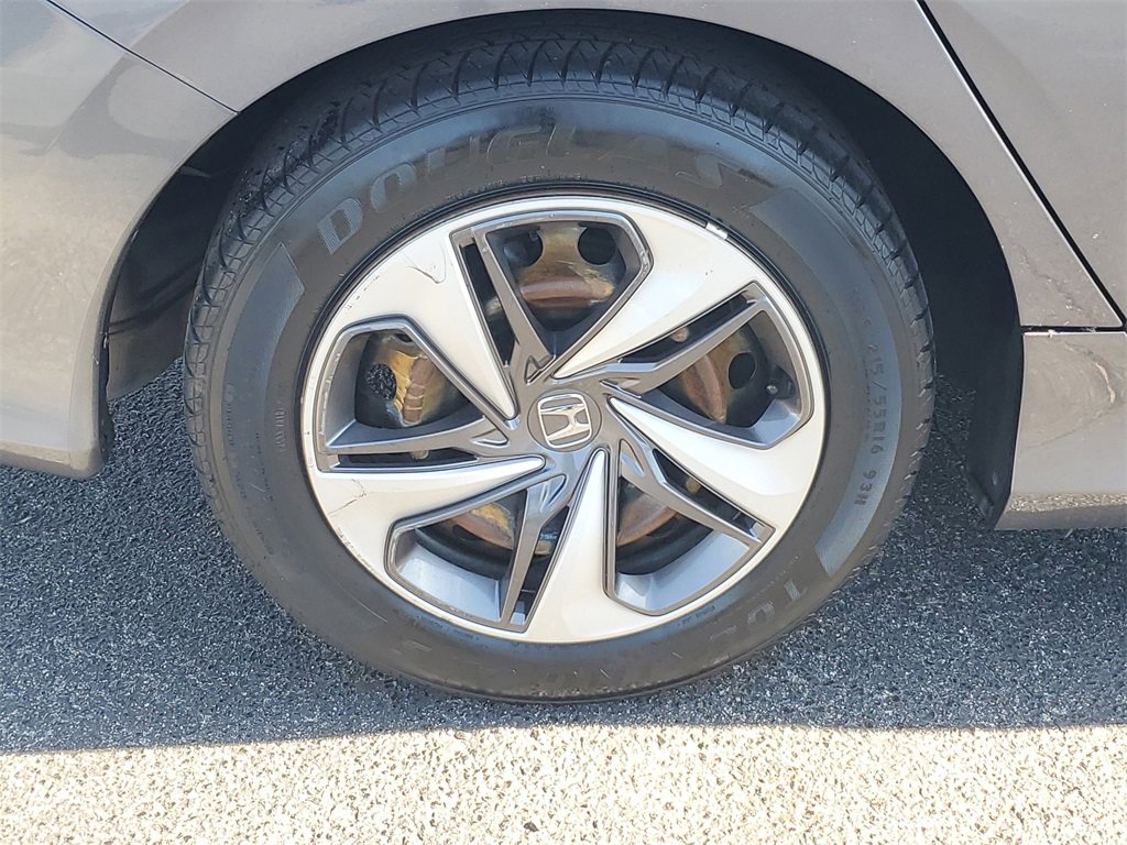 Used 2019 Honda Civic LX image 6