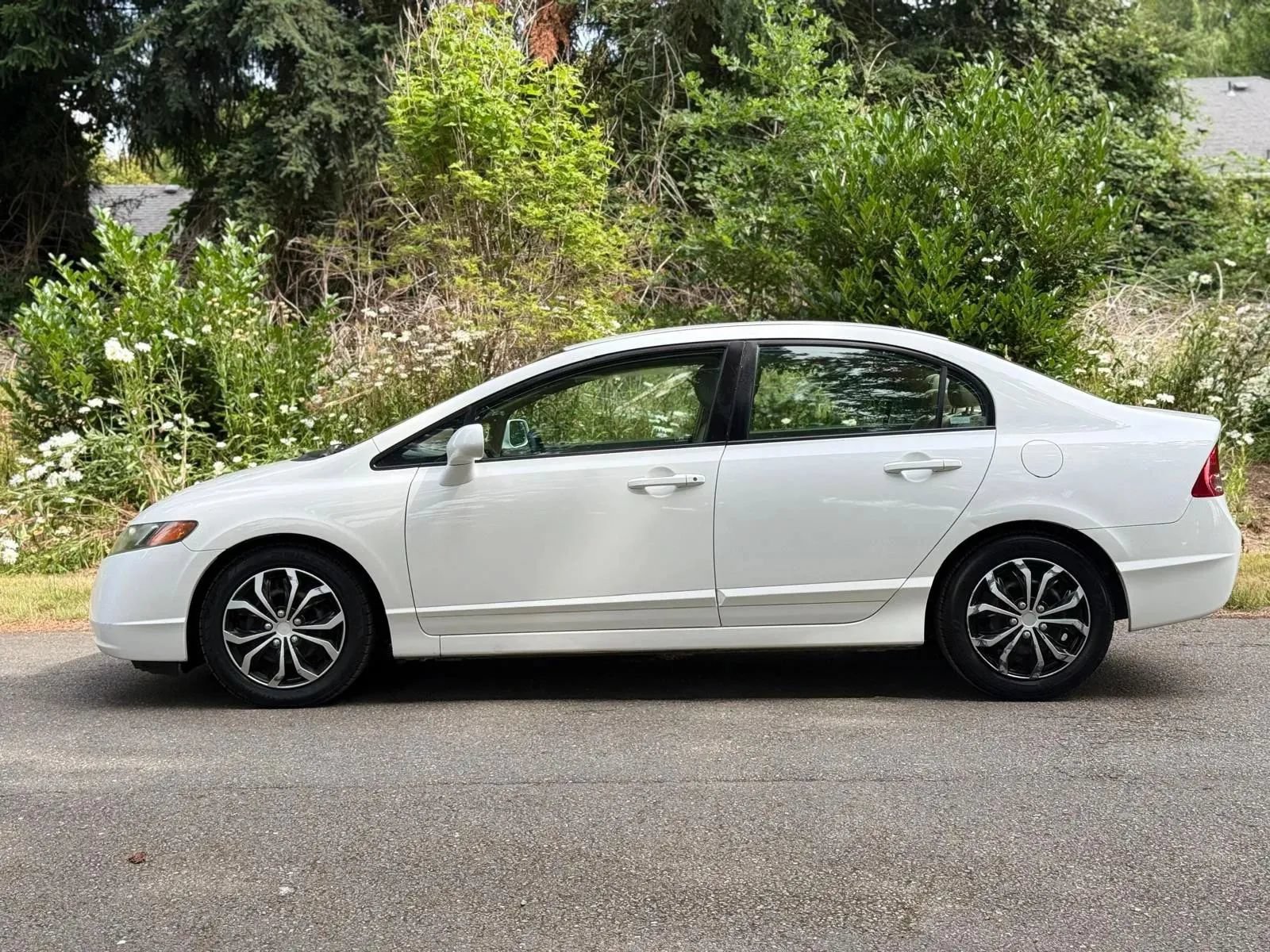 Used 2008 Honda Civic LX image 2