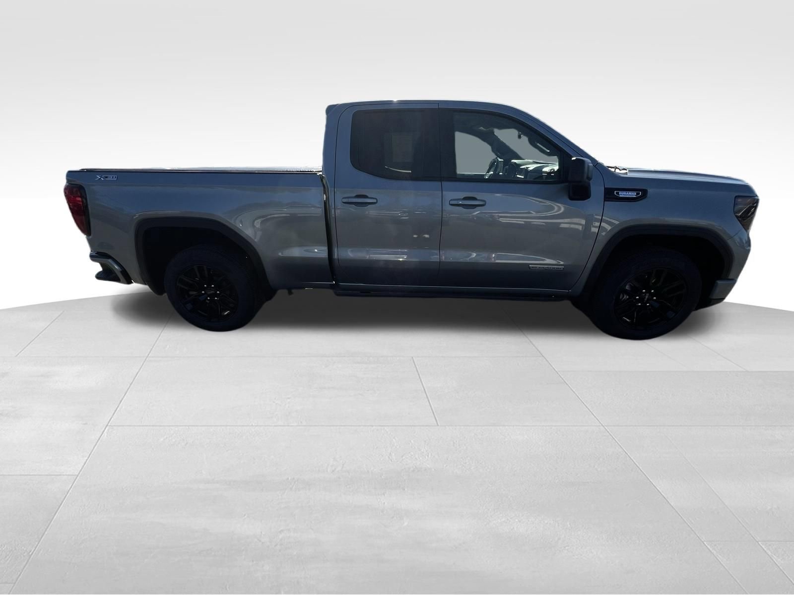 Used 2024 GMC Sierra 1500 Elevation w/ X31 Off-Road Package AWD/4WD image 4