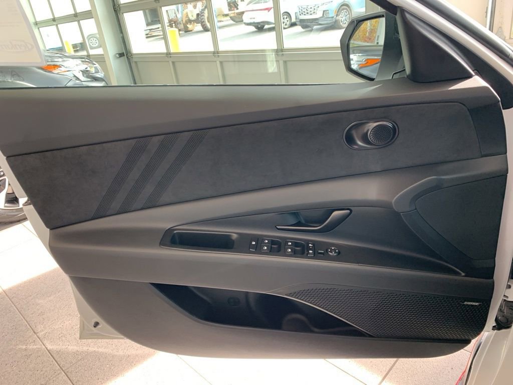 New 2026 Hyundai Elantra N image 11