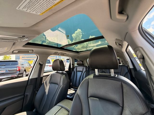Used 2019 Audi Q7 2.0T Premium w/ Cold Weather Package AWD/4WD image 22