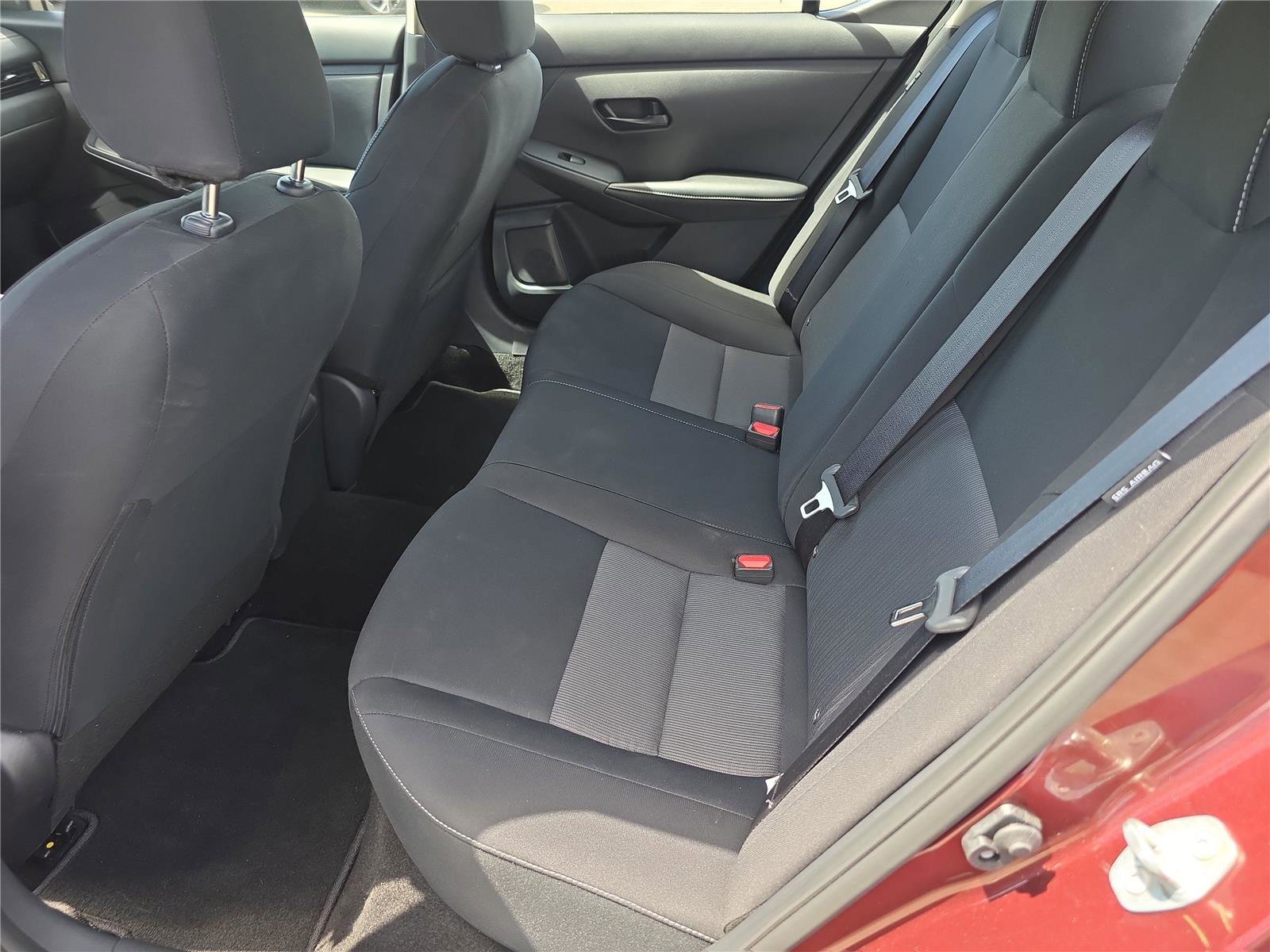 Used 2025 Nissan Sentra SV FWD image 16
