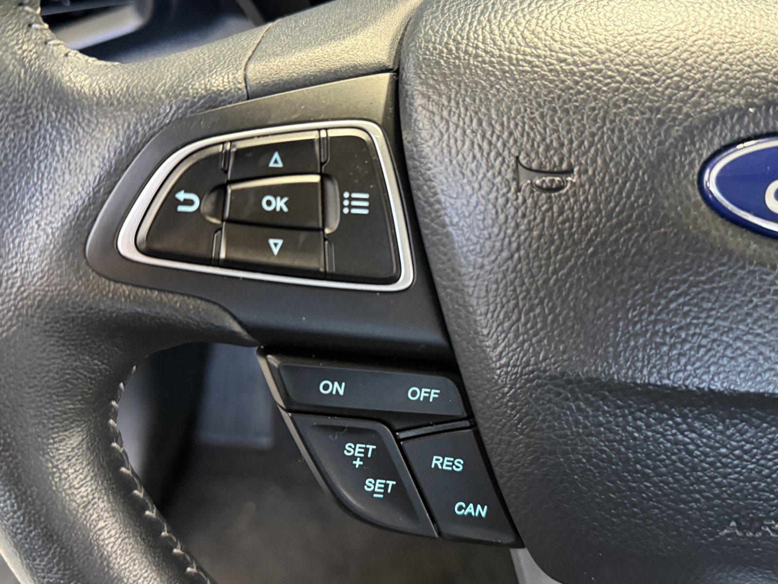 Used 2020 Ford EcoSport SES w/ Interior Protection Package AWD/4WD image 18