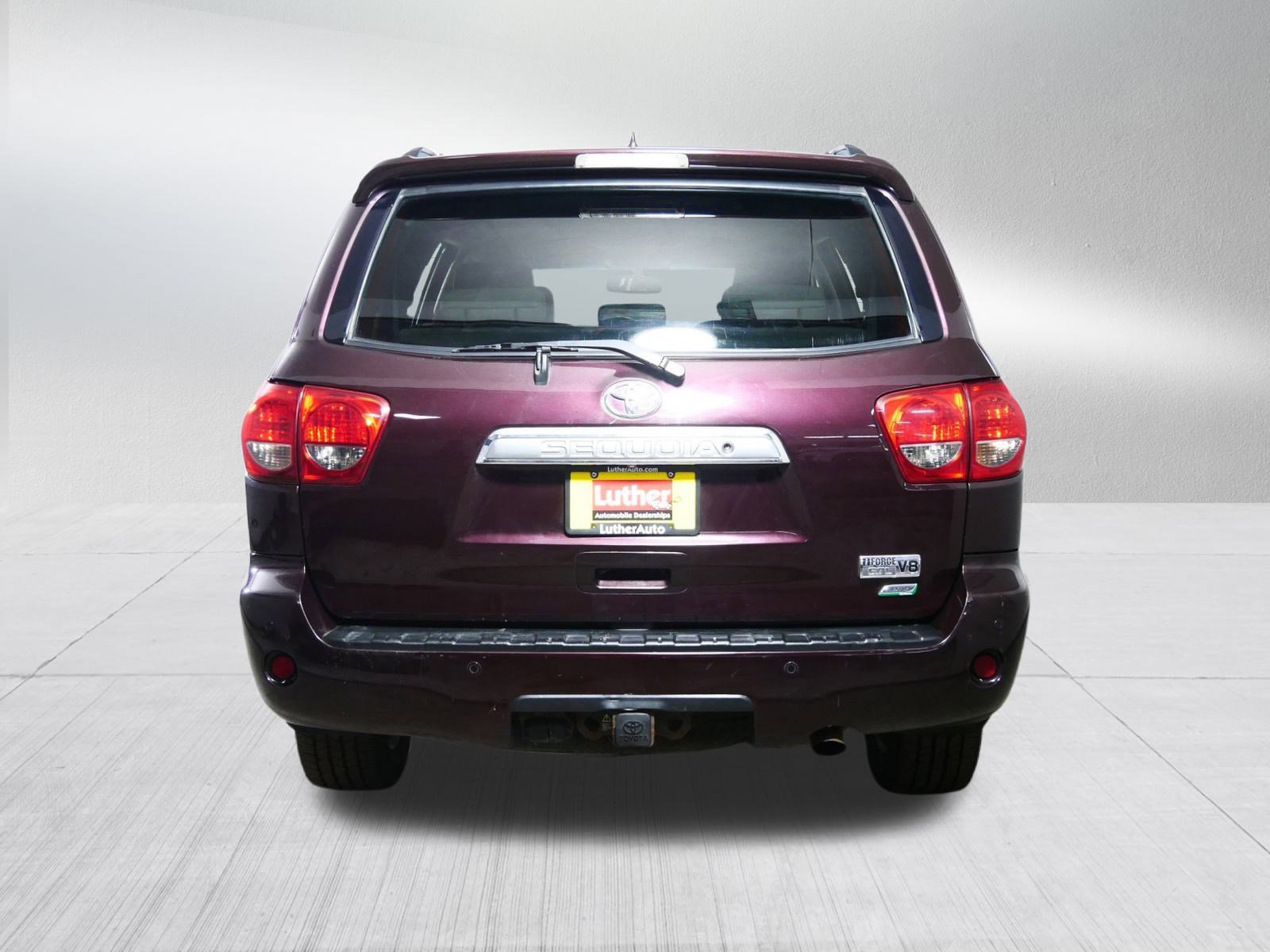 Used 2012 Toyota Sequoia Platinum image 6