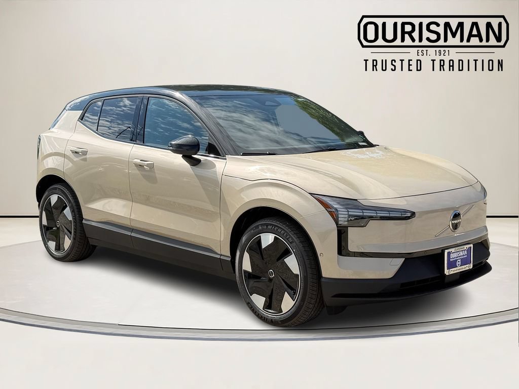 New 2026 Volvo EX30 Ultra w/ Climate Package