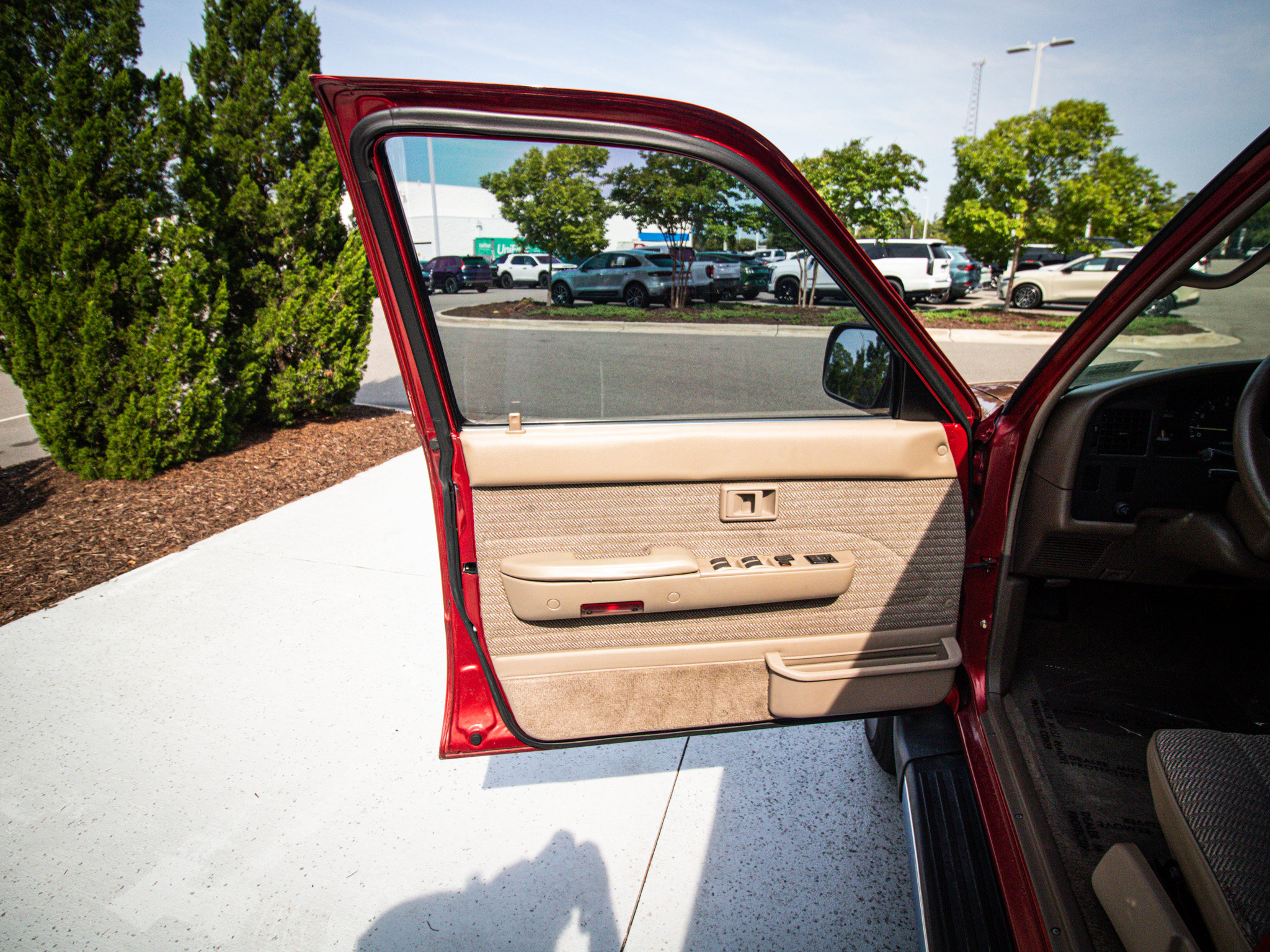 Used 1995 Toyota 4Runner SR5 AWD/4WD image 14