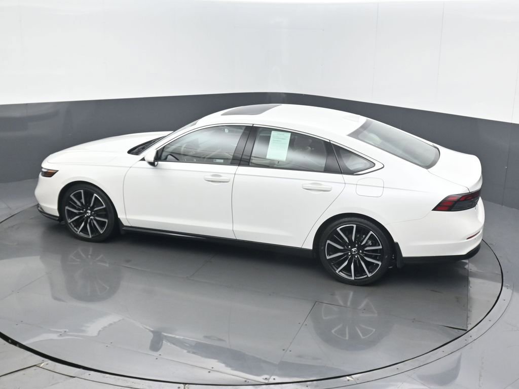 Certified 2023 Honda Accord Touring image 15