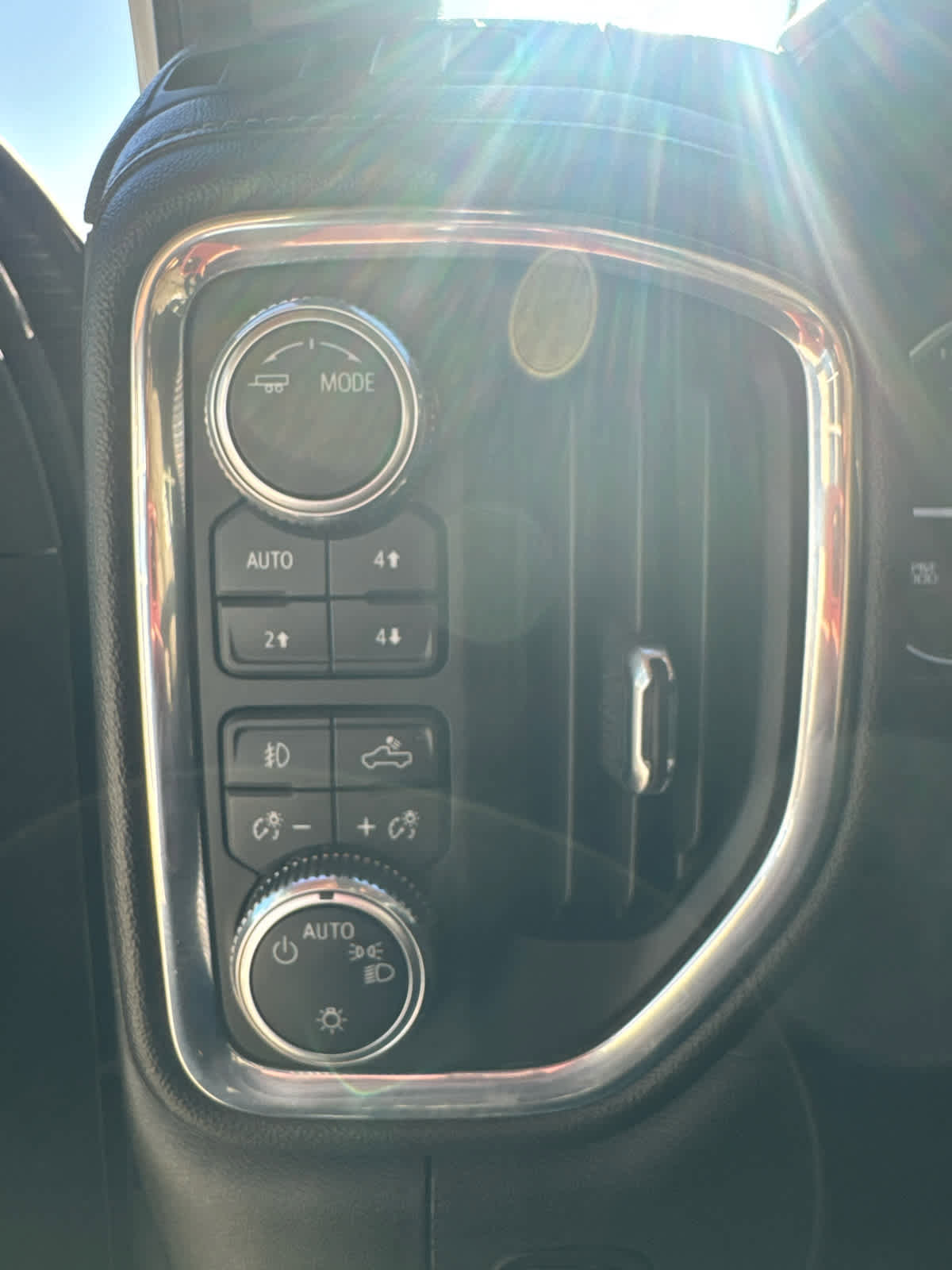 Used 2021 GMC Sierra 2500 SLE w/ SLE Convenience Package image 28