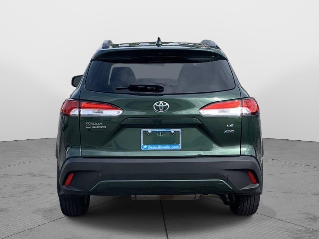 Used 2022 Toyota Corolla Cross LE w/ Moonroof Package AWD/4WD image 4