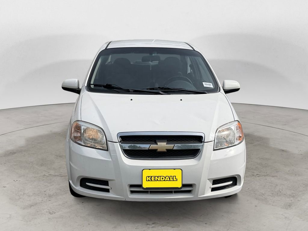 Used 2010 Chevrolet Aveo LT FWD image 8