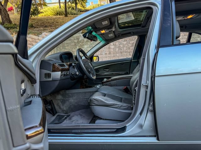 Used 2003 BMW 745Li RWD image 23