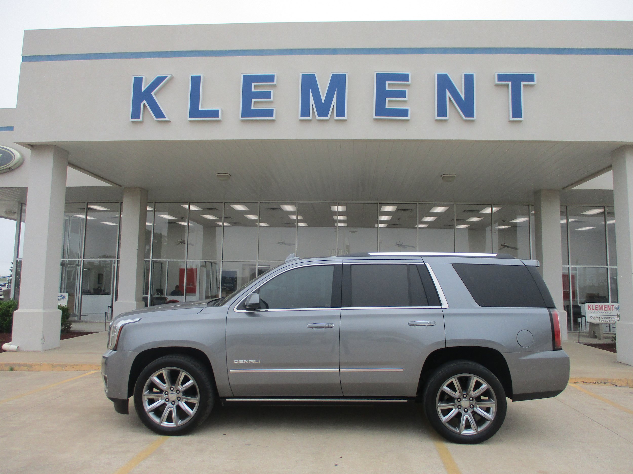 Used 2020 GMC Yukon Denali w/ Denali Ultimate Package