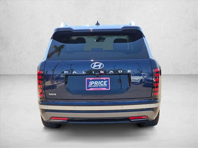 Certified 2026 Hyundai Palisade Limited FWD image 8