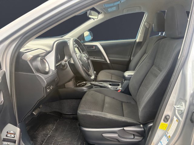 Used 2018 Toyota RAV4 LE w/ All Weather Liner Package AWD/4WD image 9