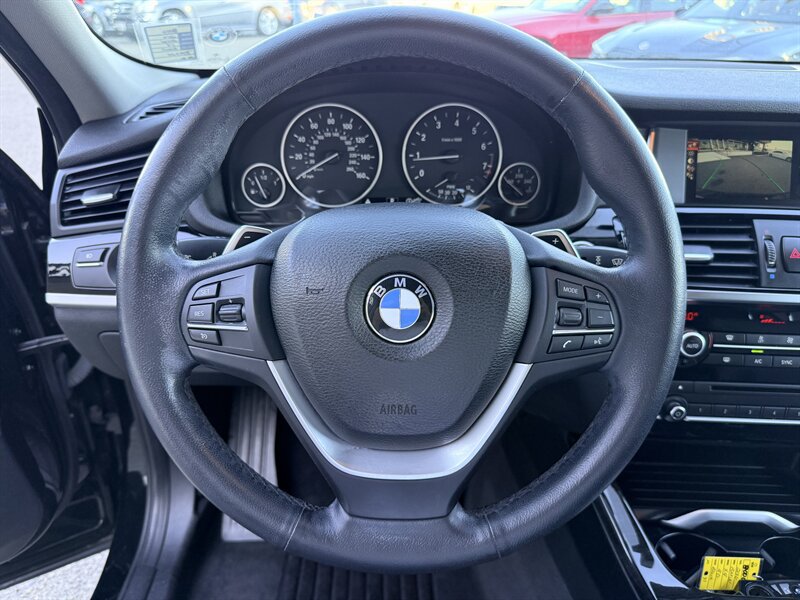 Used 2016 BMW X4 xDrive28i AWD/4WD image 11