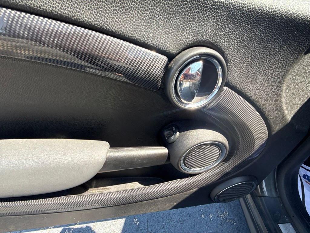 Used 2011 MINI Cooper S FWD image 12