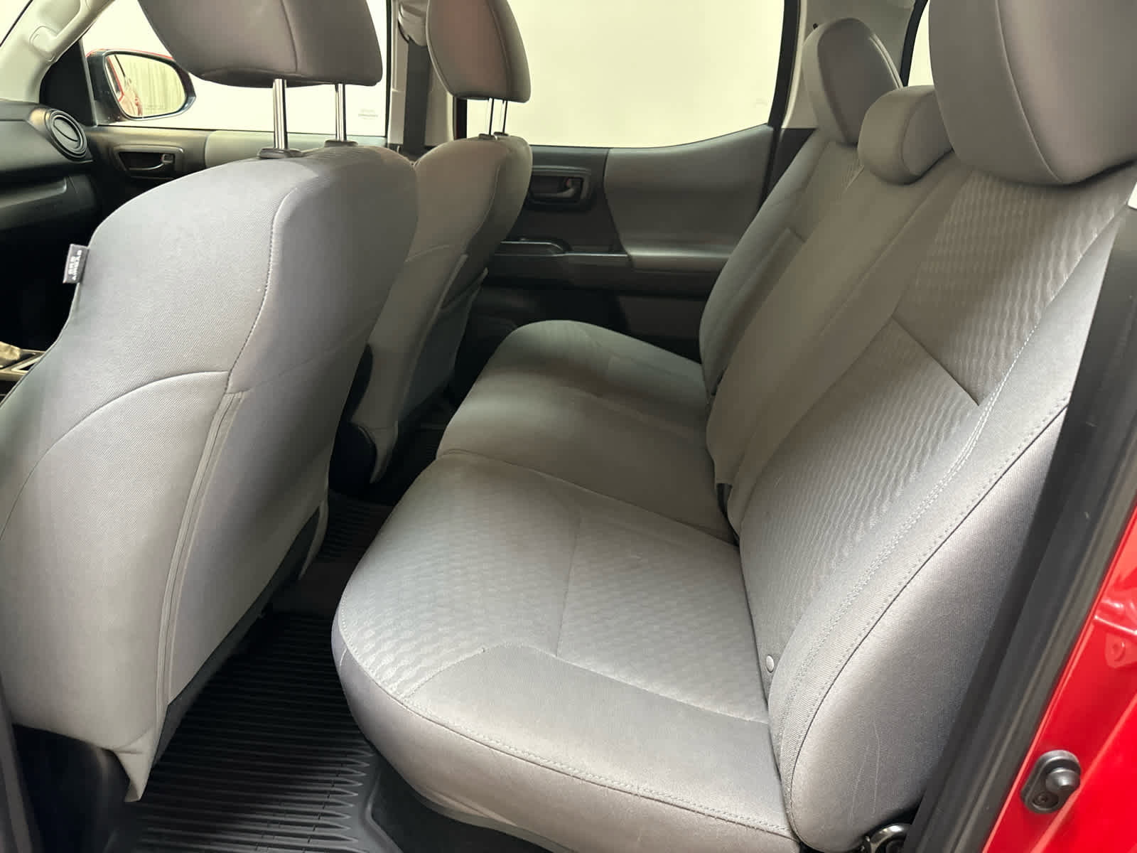 Used 2023 Toyota Tacoma SR AWD/4WD image 18