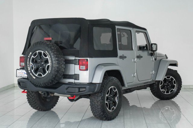 Used 2013 Jeep Wrangler Unlimited Rubicon image 6