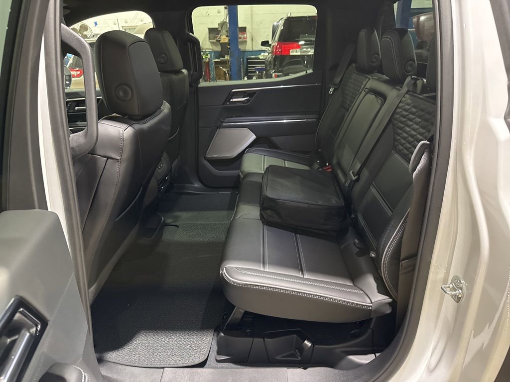 New 2025 GMC Sierra EV Denali AWD/4WD image 35