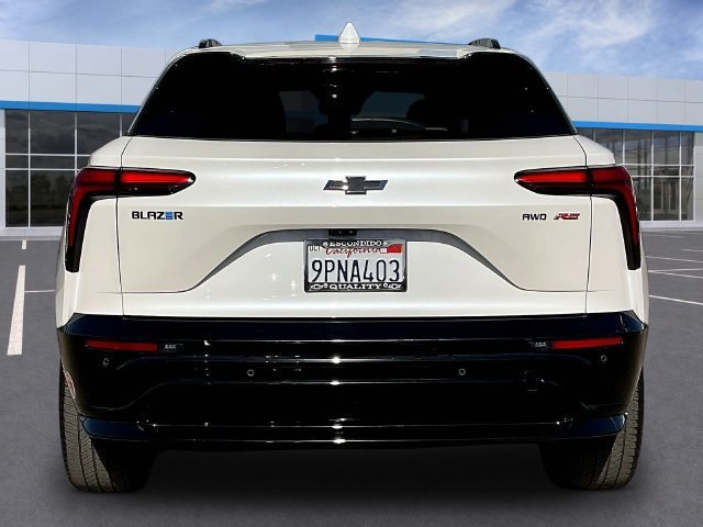 Certified 2024 Chevrolet Blazer EV RS AWD/4WD image 6