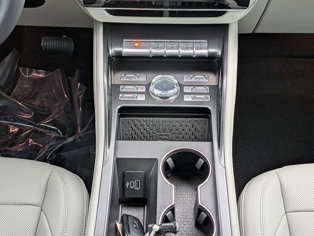 New 2026 Lincoln Nautilus Premier w/ Equipment Group 102A image 19