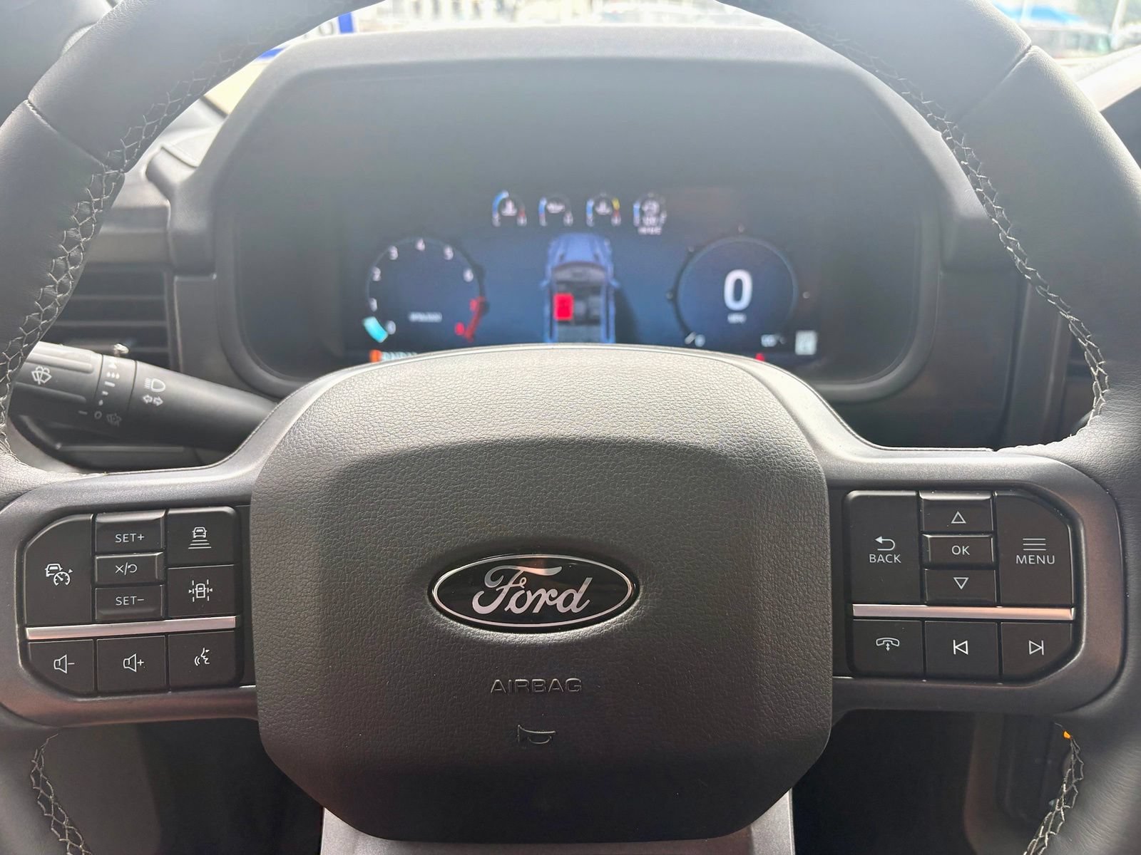 Used 2025 Ford F150 Lariat w/ Equipment Group 501A Mid AWD/4WD image 13