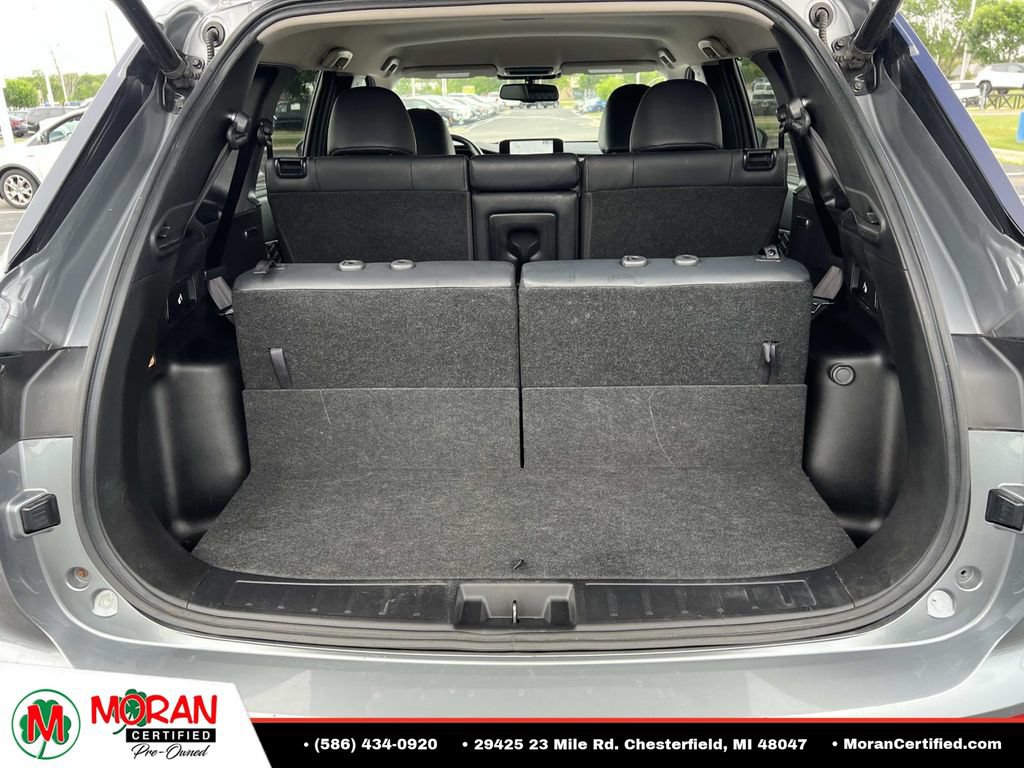 Used 2024 Mitsubishi Outlander SEL FWD image 11