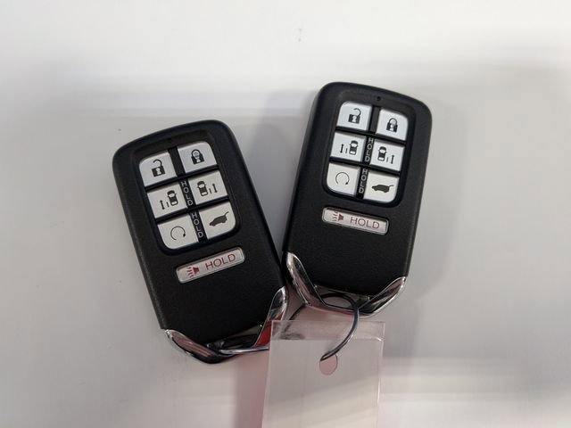 Used 2023 Honda Odyssey Touring image 39