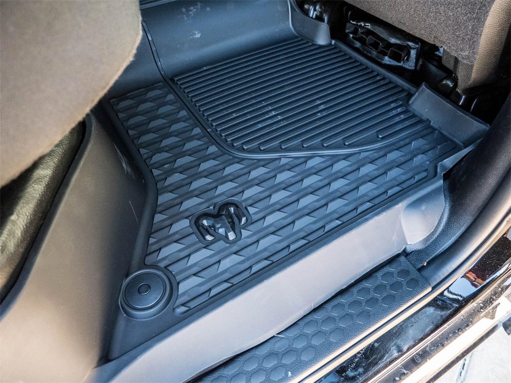 Used 2024 RAM 2500 Big Horn w/ Safety Group image 23