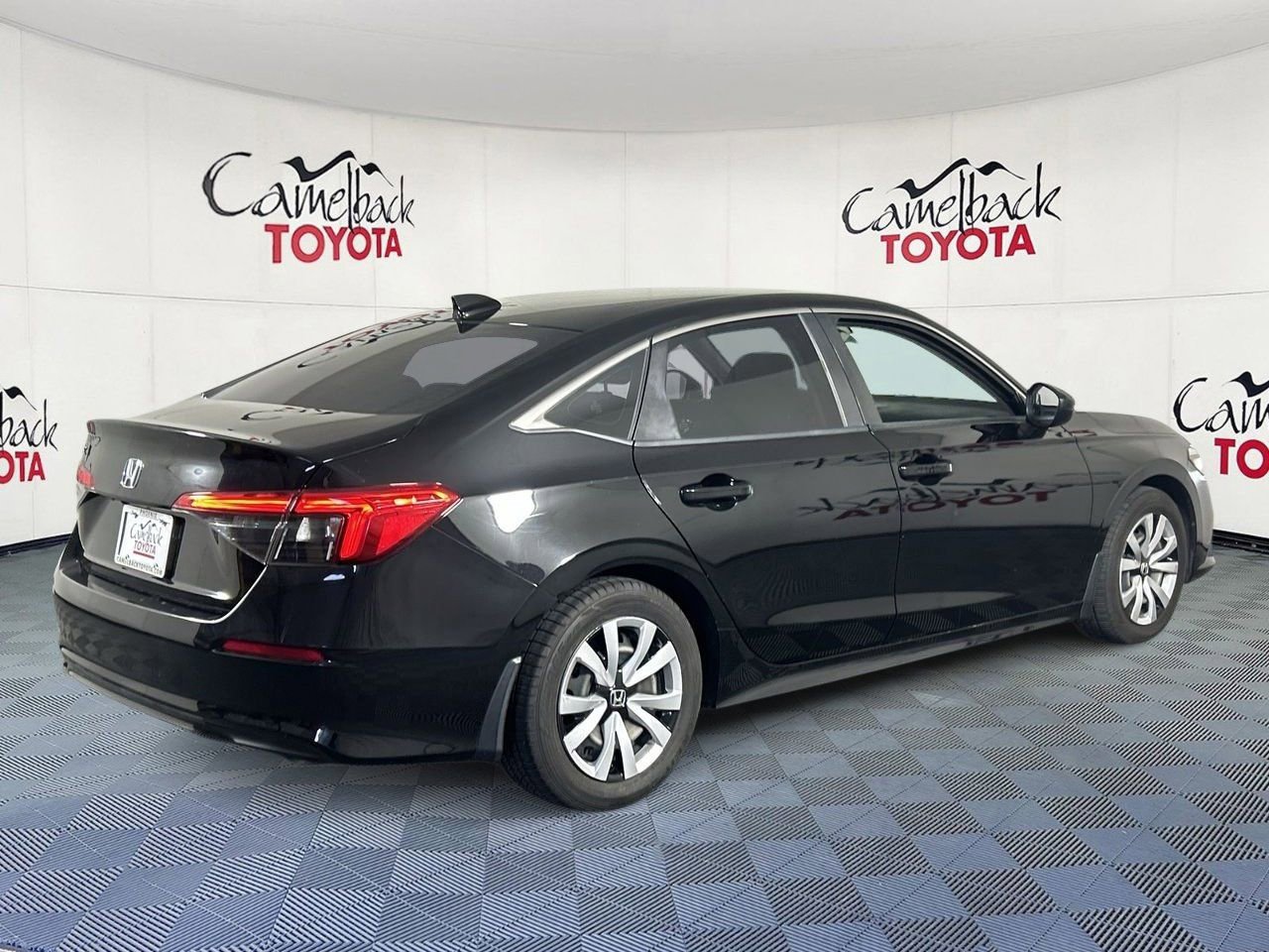 Used 2022 Honda Civic LX image 8