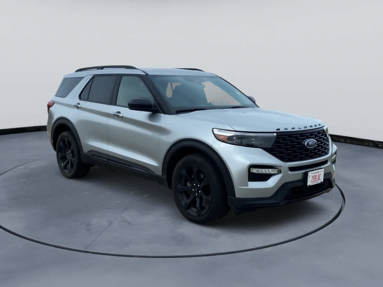 Used 2023 Ford Explorer ST-Line w/ Class IV Trailer Tow Package AWD/4WD image 4