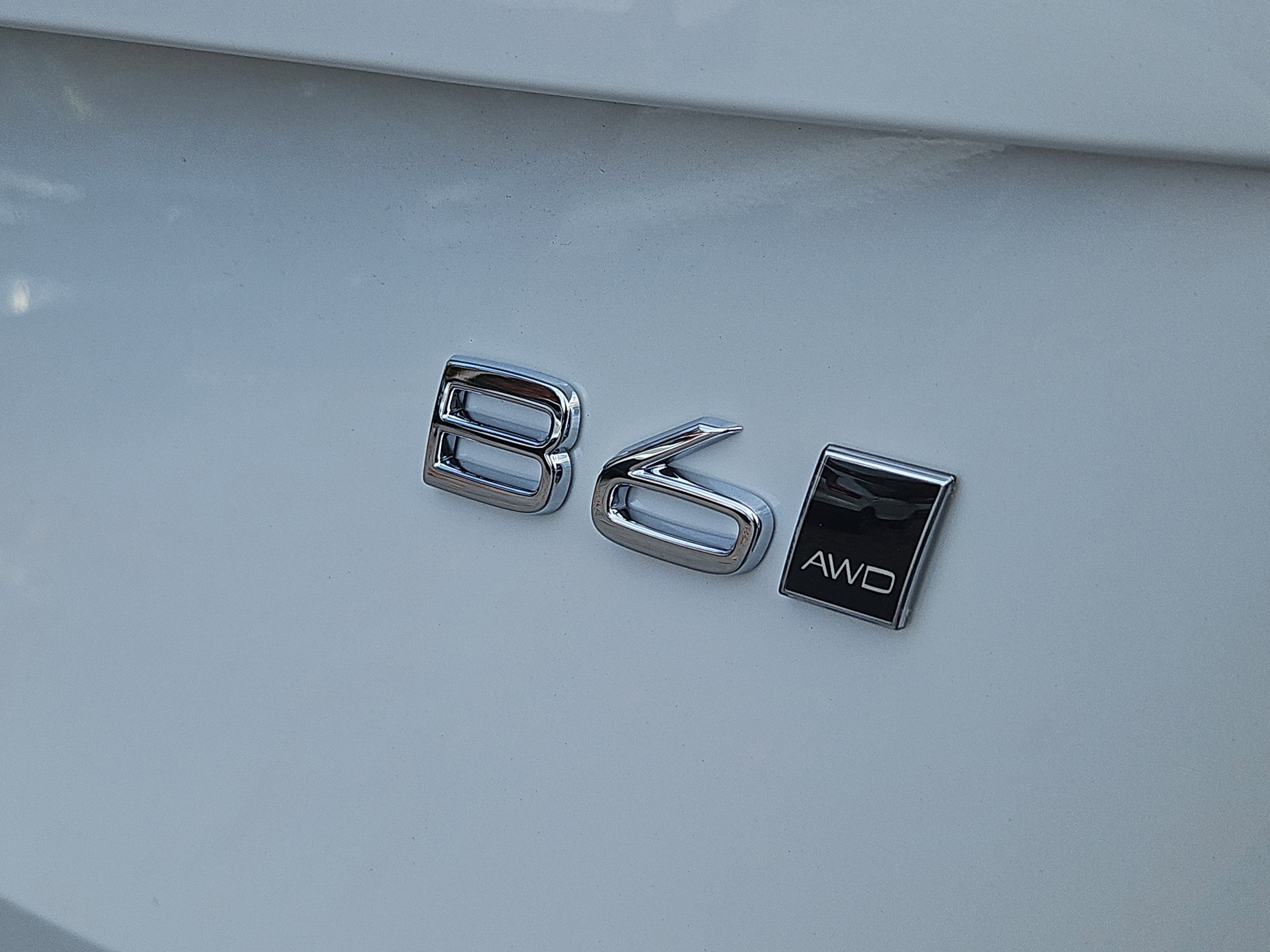 New 2026 Volvo XC90 B6 Plus w/ Protection Package Premier image 4