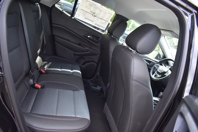 New 2026 Chevrolet Trax LT w/ LT Convenience Package FWD image 14