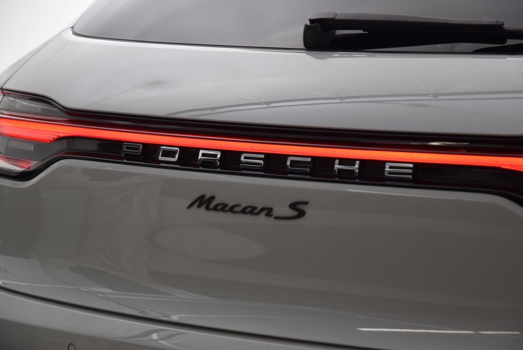 Used 2023 Porsche Macan S image 8