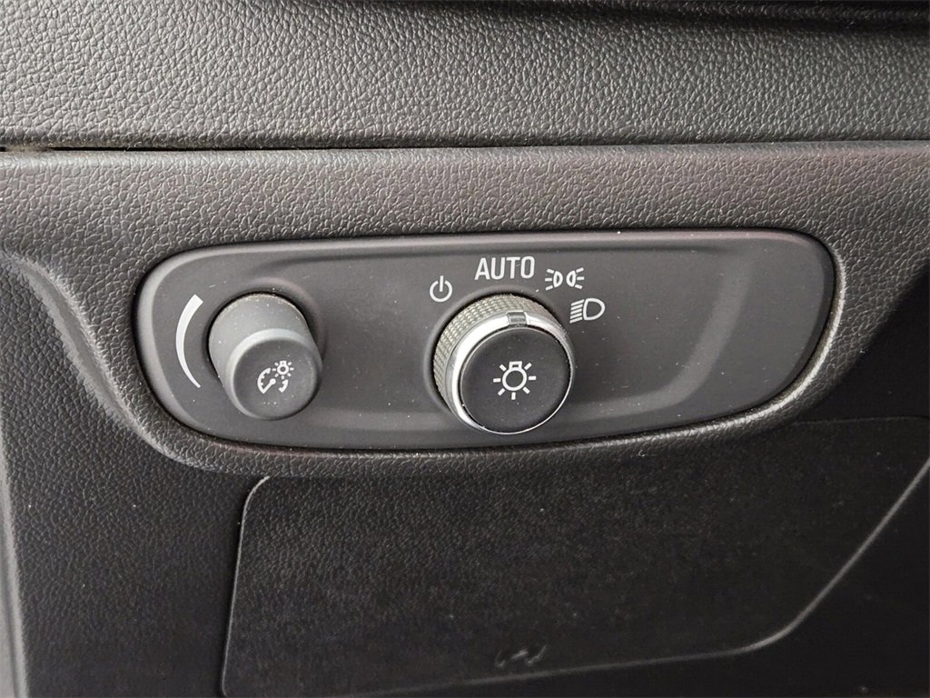 Used 2023 Chevrolet Bolt LT image 24