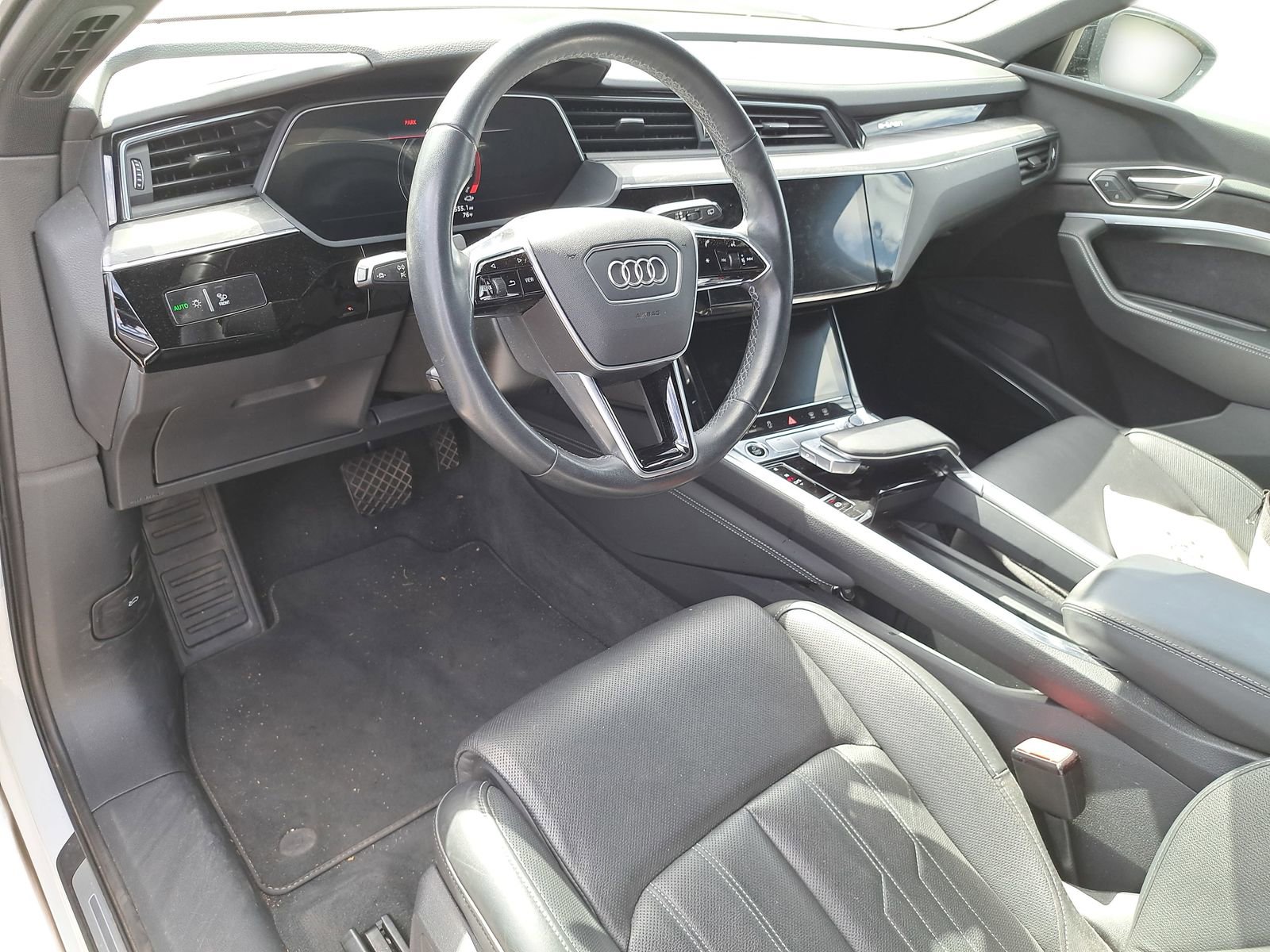 Used 2023 Audi e-tron Chronos w/ Chronos Package AWD/4WD image 9