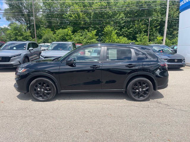 Used 2023 Honda HR-V Sport image 3