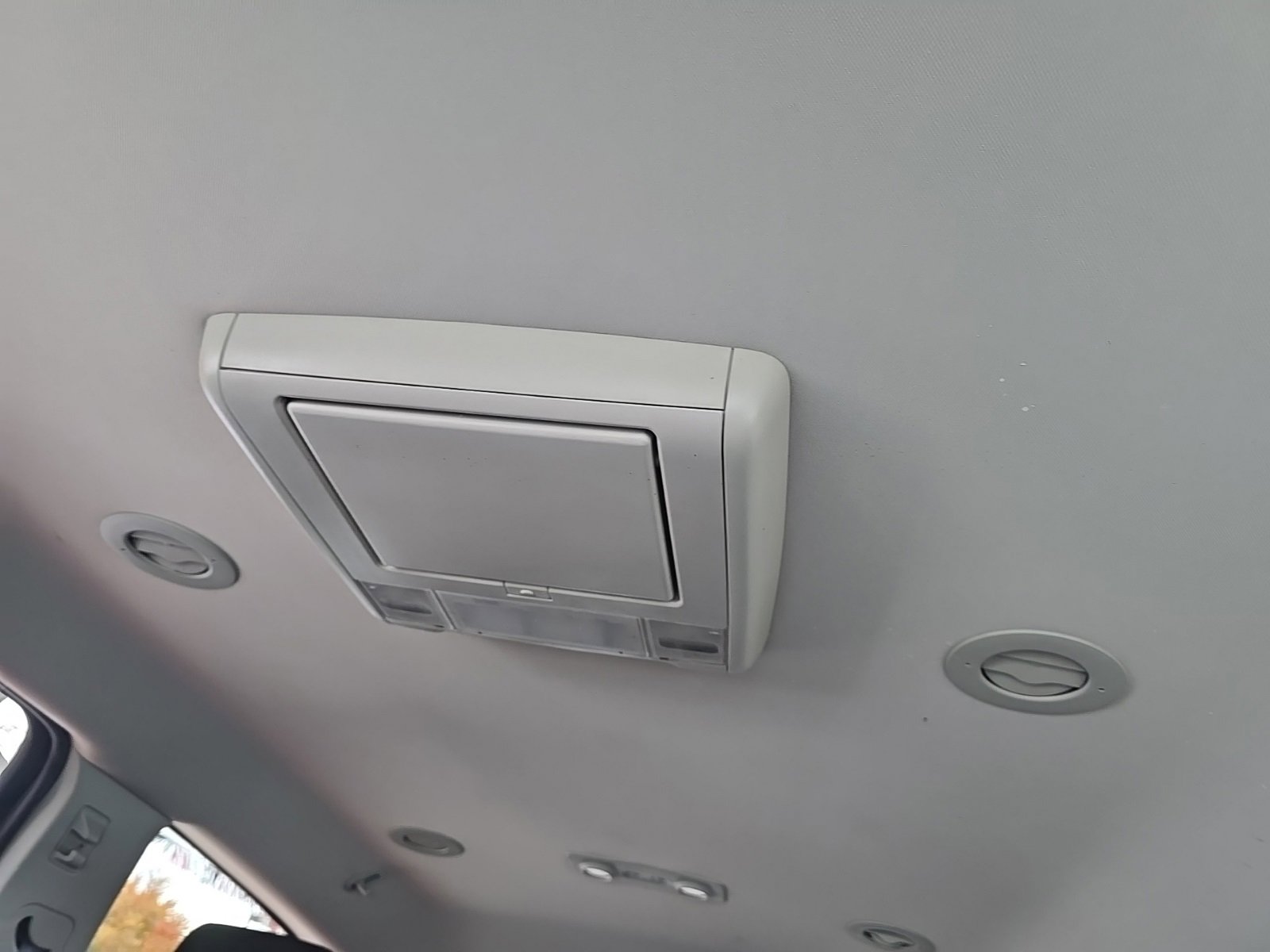 Used 2015 Chevrolet Traverse LT w/ Traveler's Package image 18