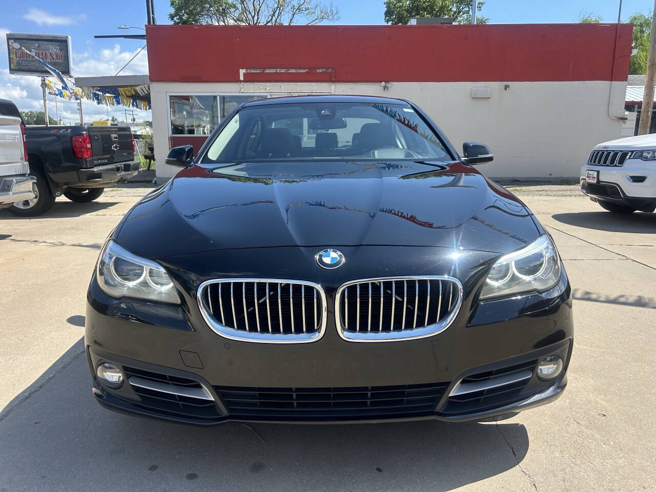 Used 2016 BMW 528i xDrive Sedan AWD/4WD image 9