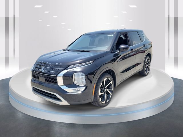 New 2025 Mitsubishi Outlander SE image 3