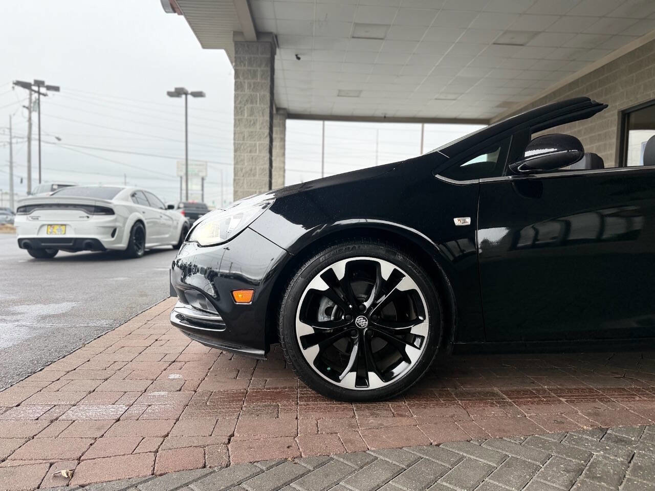 Used 2019 Buick Cascada Sport Touring FWD image 5