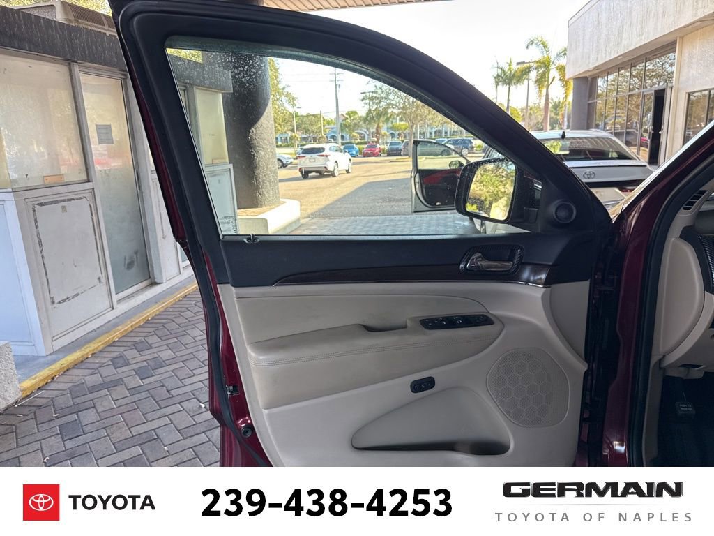 Used 2018 Jeep Grand Cherokee Limited w/ Luxury Group II image 20