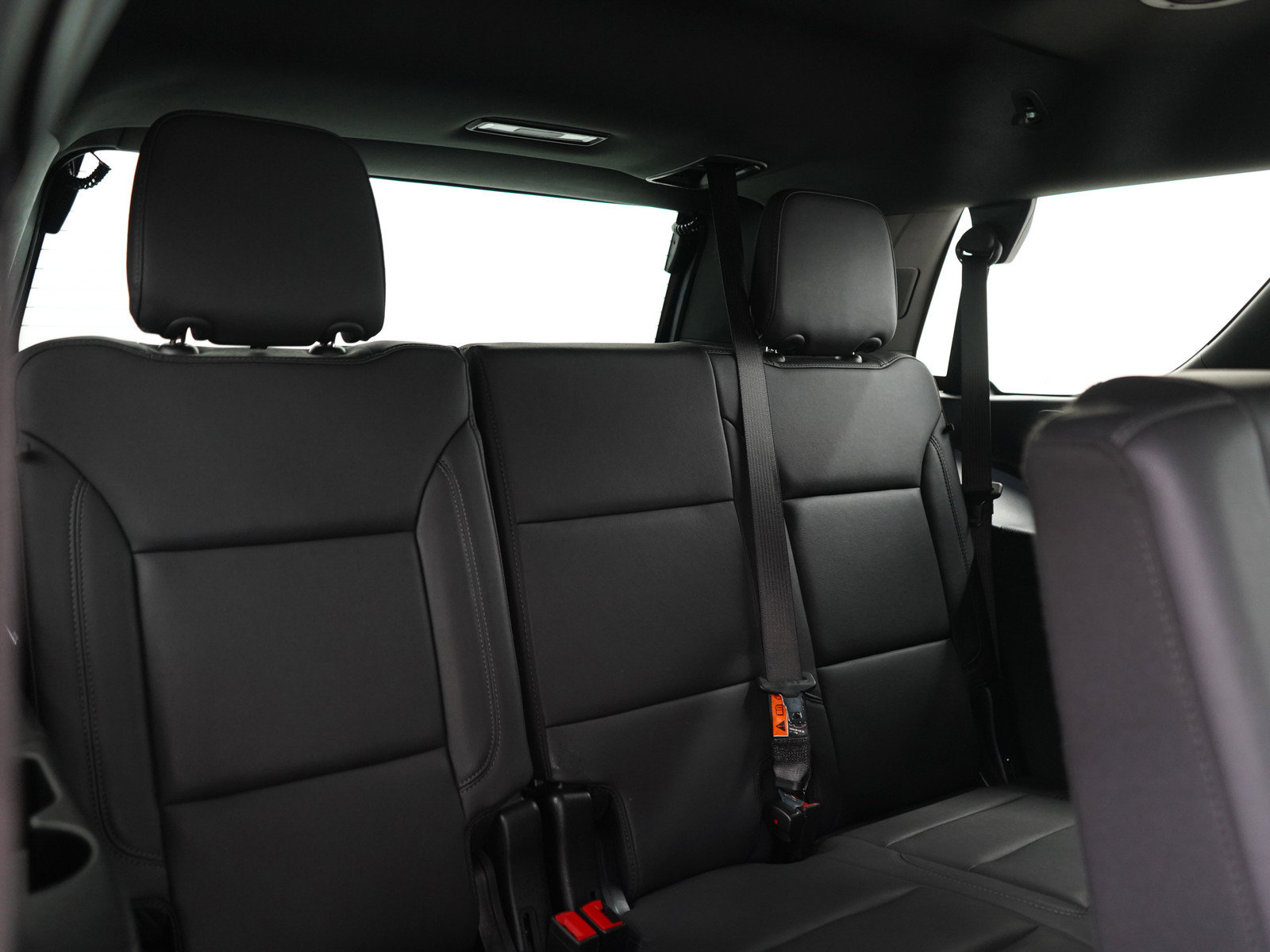 Used 2025 Chevrolet Tahoe LT AWD/4WD image 13