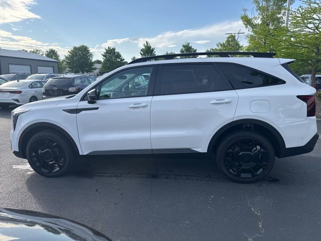 Certified 2025 Kia Sorento SX AWD/4WD image 2