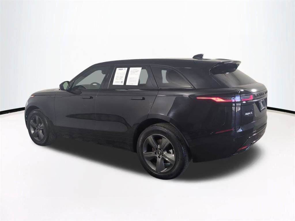 Used 2025 Land Rover Range Rover Velar Dynamic SE image 7
