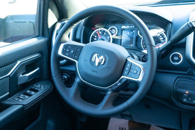 New 2026 RAM 3500 Big Horn AWD/4WD image 30