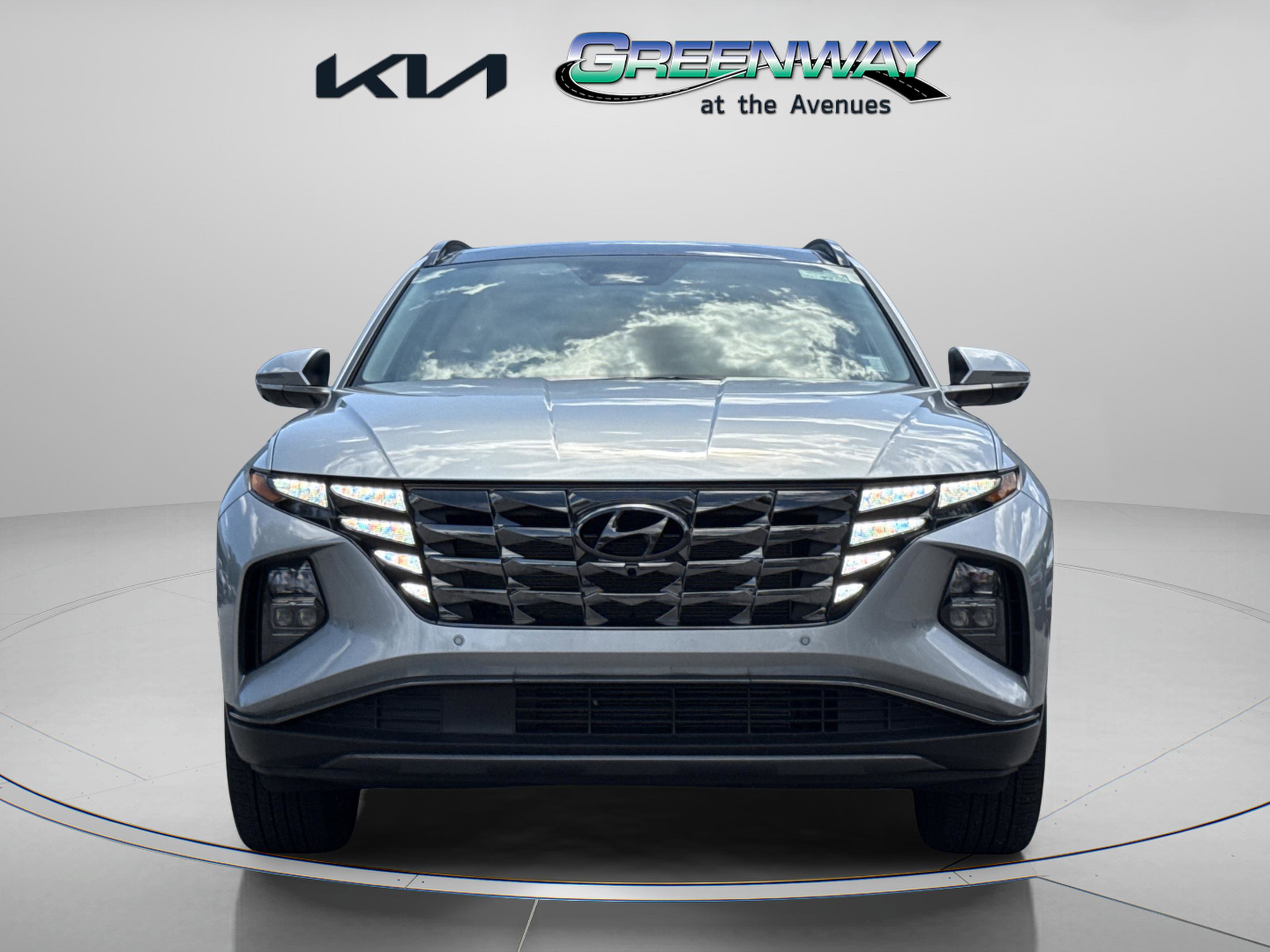 Used 2024 Hyundai Tucson Limited FWD image 3