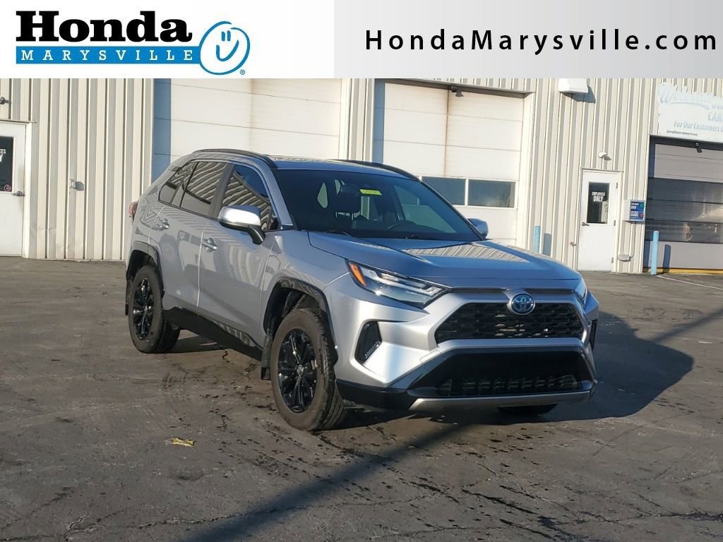 Used 2022 Toyota RAV4 SE w/ Convenience Package