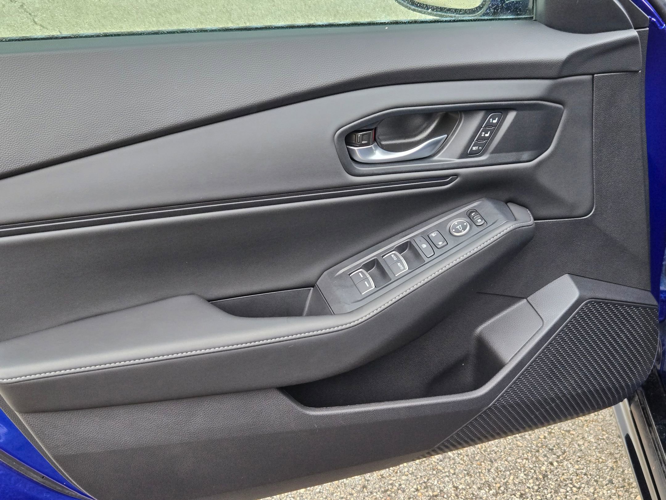 Certified 2025 Honda Accord Sport image 10