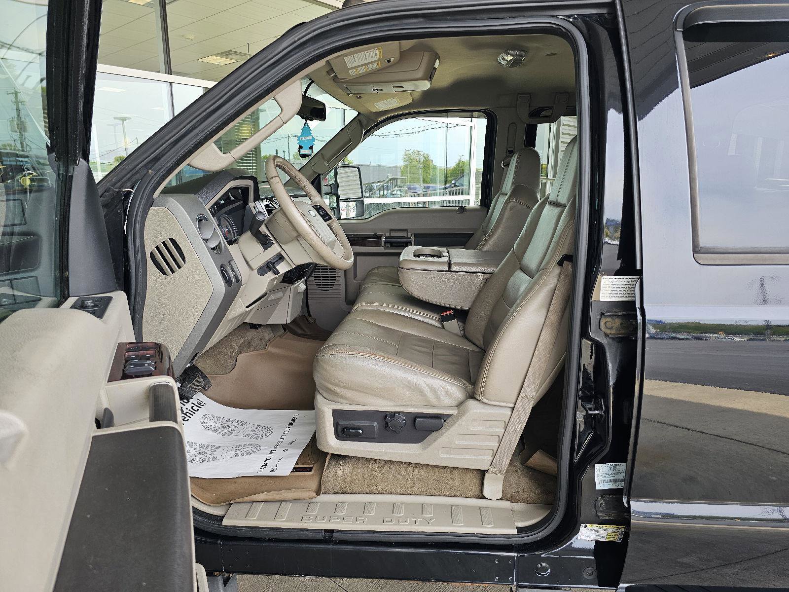 Used 2008 Ford F350 Lariat AWD/4WD image 19